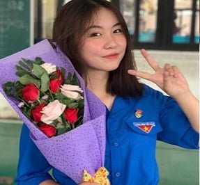 Le Thu Cuc добровольно -волонтерский студент выполнил горячий клип, чтобы сопротивляться